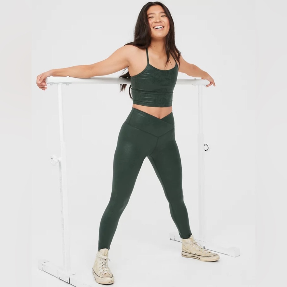 OFFLINE By Aerie The Hugger Crossover High‎ Waisted Crackle Legging